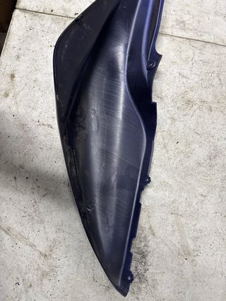 Tapa lateral derecha Yamaha Aerox 49cc