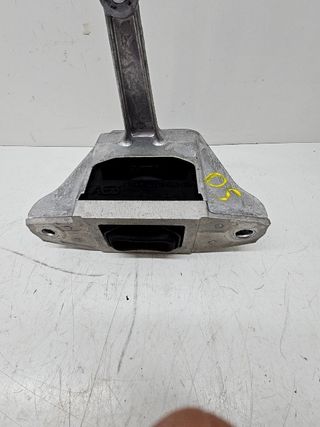 SOPORTE MOTOR KIA NIRO 765088
