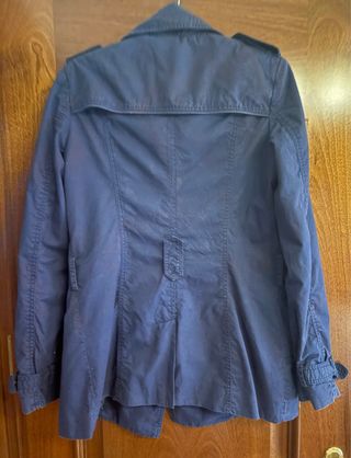 Gabardina azul mujer