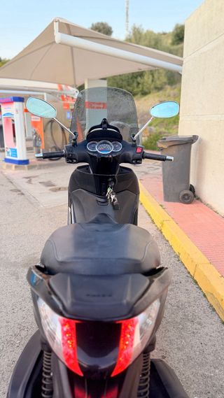 Piaggio Beverly 350cc Edición Police