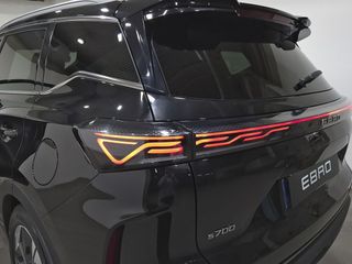 Ebro S700 1.6 TGDI Luxury 7 DCT