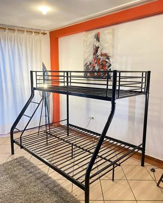 Litera de Matrimonio Metalica (135 y 90x190cm)