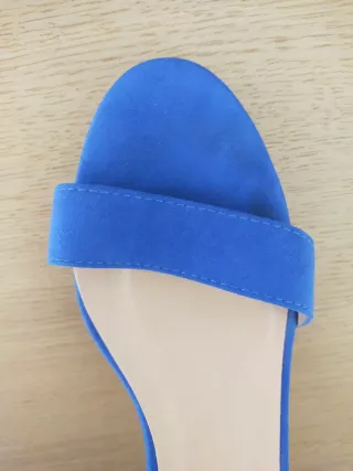 Sandalias tacon Azul Klein