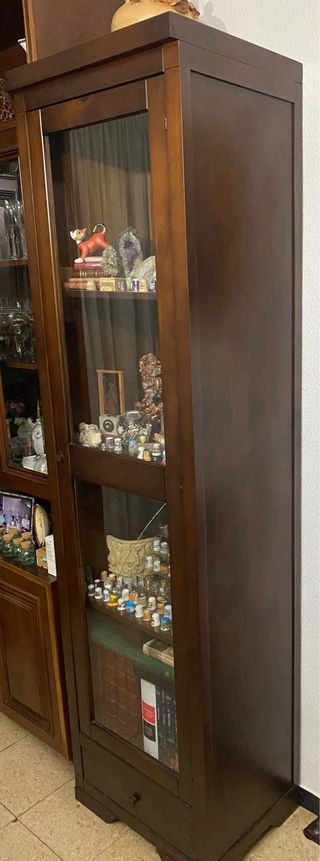 Vitrina madera y cristal rústica