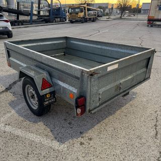 Remolque de carga basculante