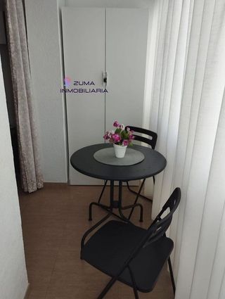 Piso en alquiler en Puerta Blanca en Málaga