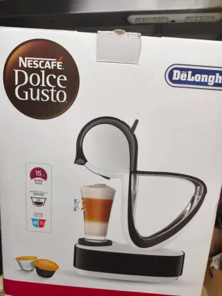 Cafetera Dolce Gusto Negra y Blanca