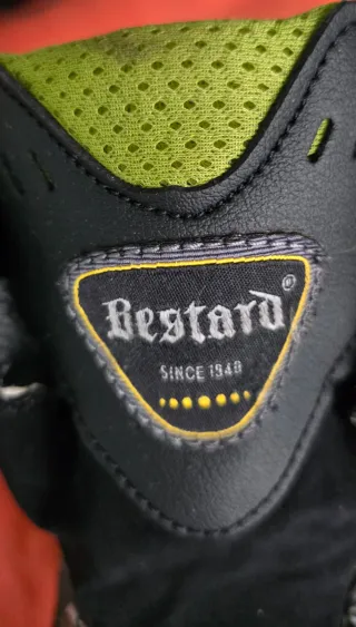 Botas de montaña Restard Gore-Tex