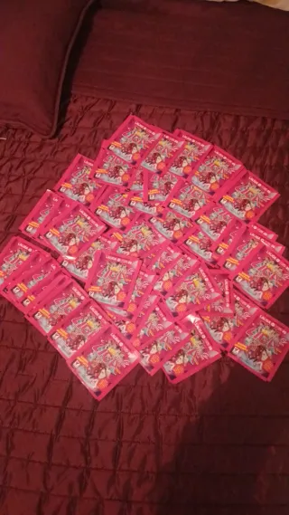 45 sobres de cromos LALIGA 2025-2026