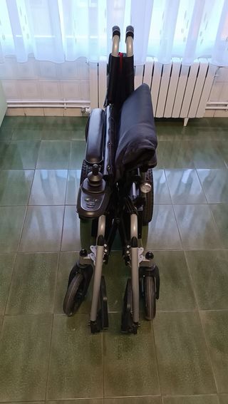 Silla de ruedas eléctrica