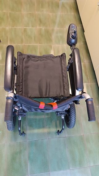 Silla de ruedas eléctrica