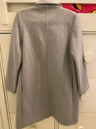 Abrigo largo Stradivarius gris