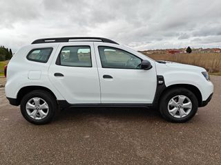 Dacia Duster Essential blue dci 4x4 115cv