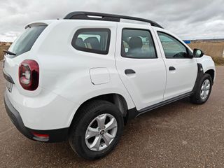 Dacia Duster Essential blue dci 4x4 115cv