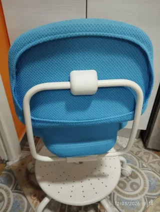 Silla juvenil Ikea Vimund azul