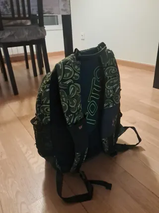 !!NEGOCIABLE ¡¡ Mochila escolar con estampado