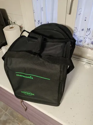 Thermomix TM6 con 2 vasos completos