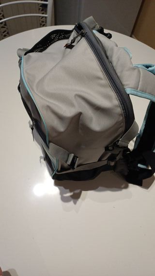 Patines Oxelo Talla 40 con protecciones y mochila