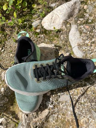 Hoka Mach T. 45 1/3 Verde/Blanco