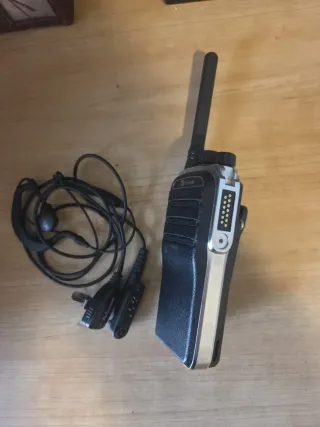 Walkie Talkie SCOLTA con Auricular