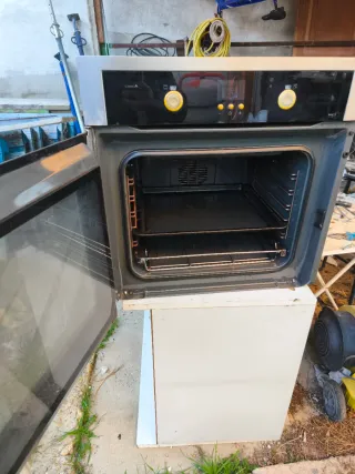 Placa vitrocerámica Fagor. de inducción. Y horno