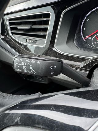 VW Polo R-Line 1.0TSi 110cv manual