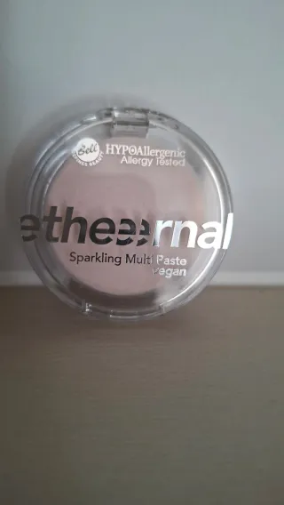 Lote 3 Maquillaje: Paleta Sombras, Polvos, Labial