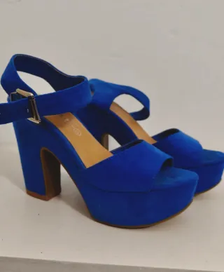 Sandalias plataforma tacón ancho azul talla 37