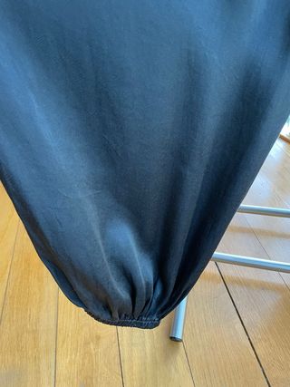 Pantalón bombacho gris