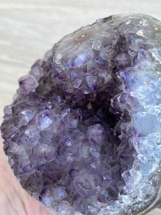 Drusa Amatista con Estalactita