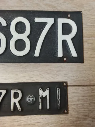 2 Targhe Auto Italia Milano Anni 70/80