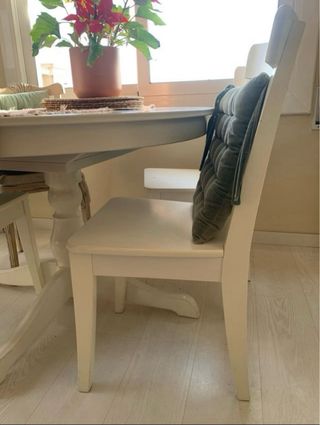 mesa redonda/ mesa comedor con 4 sillas