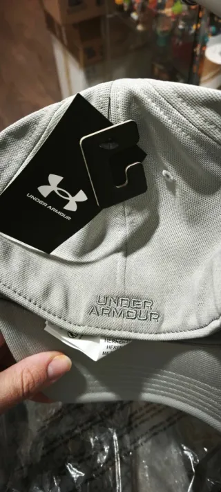 Gorra Under Armour Hombre ✅