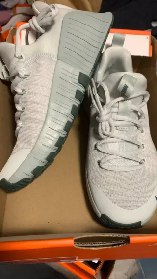 Nike Free Metcon 6 Grigio Bianco