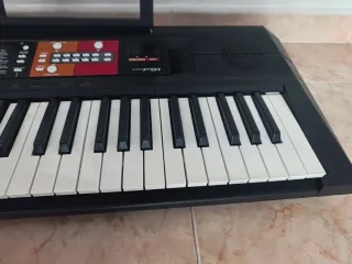 Teclado Yamaha PSR-F51+soporte