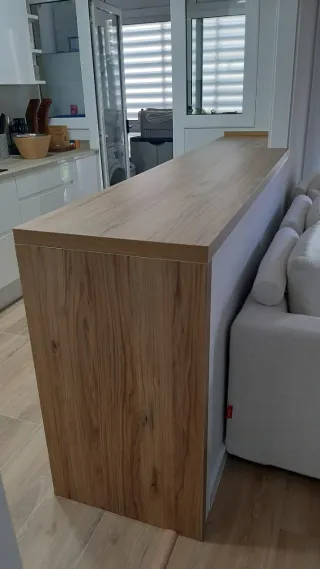 Puerta de madera con cristal