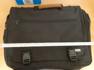 Maletín Kappa Negro para Portátil