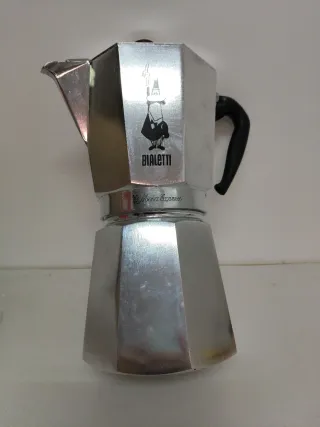 Cafetera Italiana Bialetti Moka Express