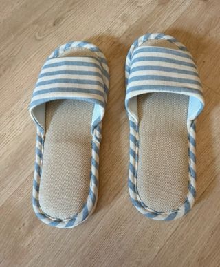 Zapatillas Unisex T 40-41 (Nuevas)