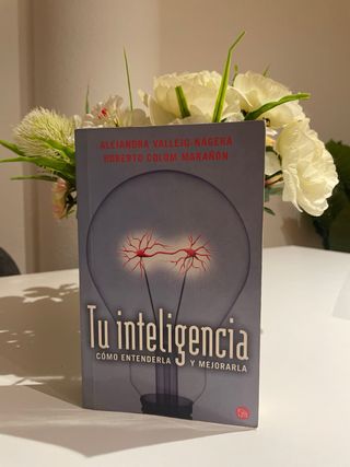 No mires debajo de la cama