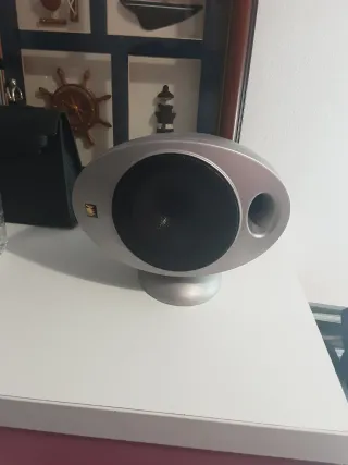 Altavoz Central KEF HTS 2001 Plata