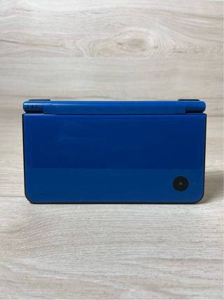 Nintendo DSi XL Blu