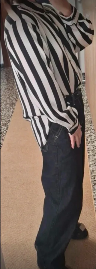 Blusa satinada rayas blanco y negro Primark TallaL