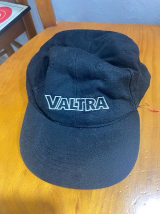Gorro Valtra Negro