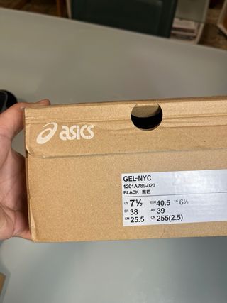 Asics GEL-NYC Talla 42 Negro/Gris