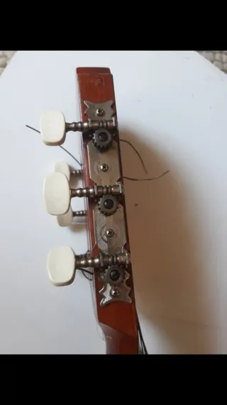Guitarra española y accesorios