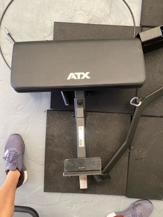 Accesorio curl Biceps ATX para banco