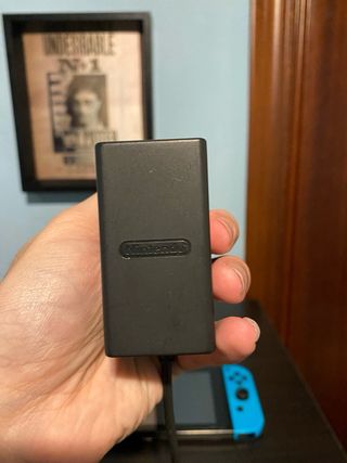 Nintendo Switch HAC-001-01 + Joy-Con Azul/Rojo