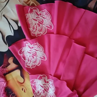 Vestido de gitana rosa y blanco