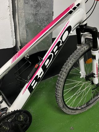 Bicicleta B Pro Blanca y Rosa